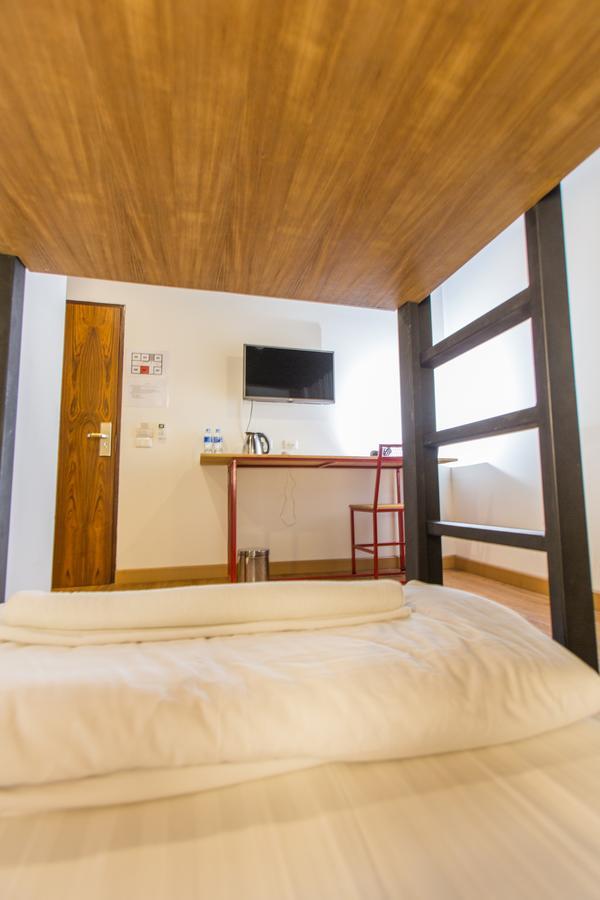 Give Me 5 Hostel Τσιάνγκ Μάι Εξωτερικό φωτογραφία