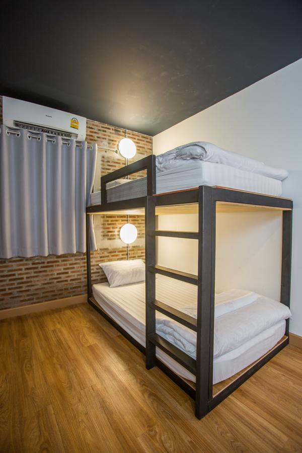 Give Me 5 Hostel Τσιάνγκ Μάι Εξωτερικό φωτογραφία